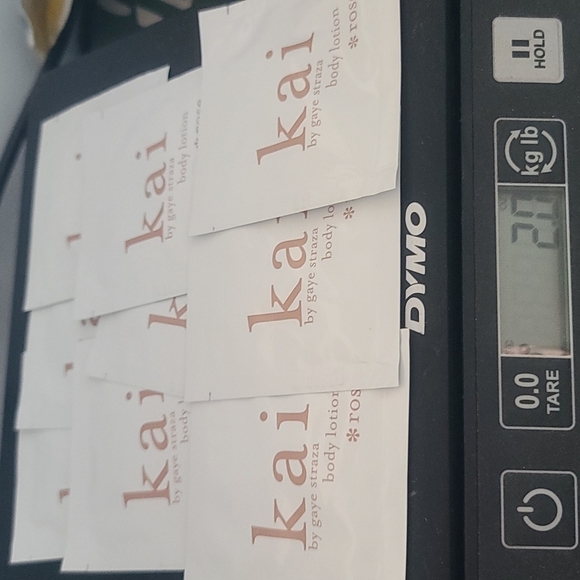 Kai Rose Body Lotion Fragrance by Gaye Straza - 9 Sample packets! - Picture 10 of 16
